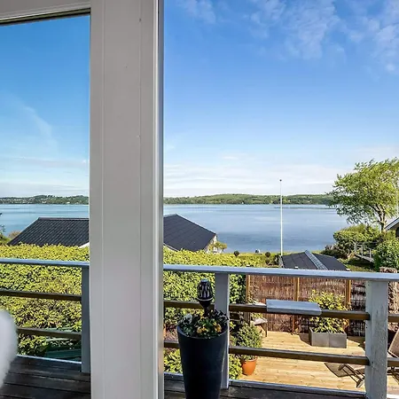 4 Person In B Rkop Holiday home